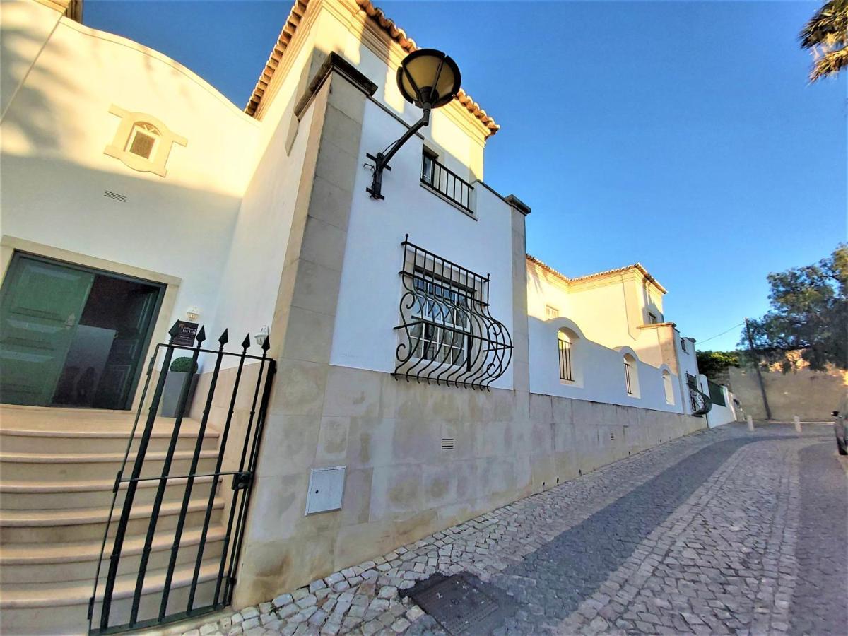 City Walls Rooftop Terrace Duplex @ Citycenter & Beach Lagos Exteriör bild