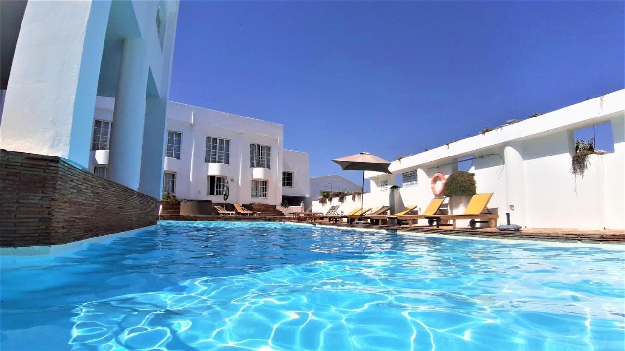 City Walls Rooftop Terrace Duplex @ Citycenter & Beach Lagos Exteriör bild