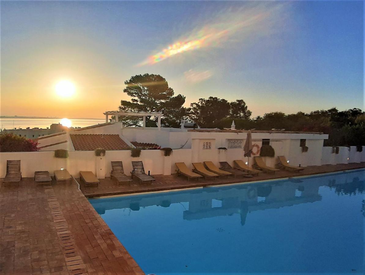 City Walls Rooftop Terrace Duplex @ Citycenter & Beach Lagos Exteriör bild