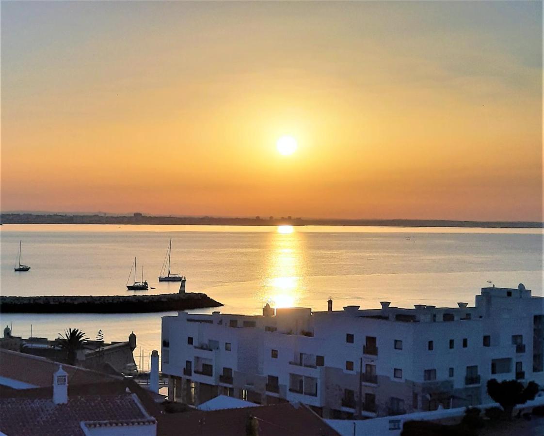 City Walls Rooftop Terrace Duplex @ Citycenter & Beach Lagos Exteriör bild